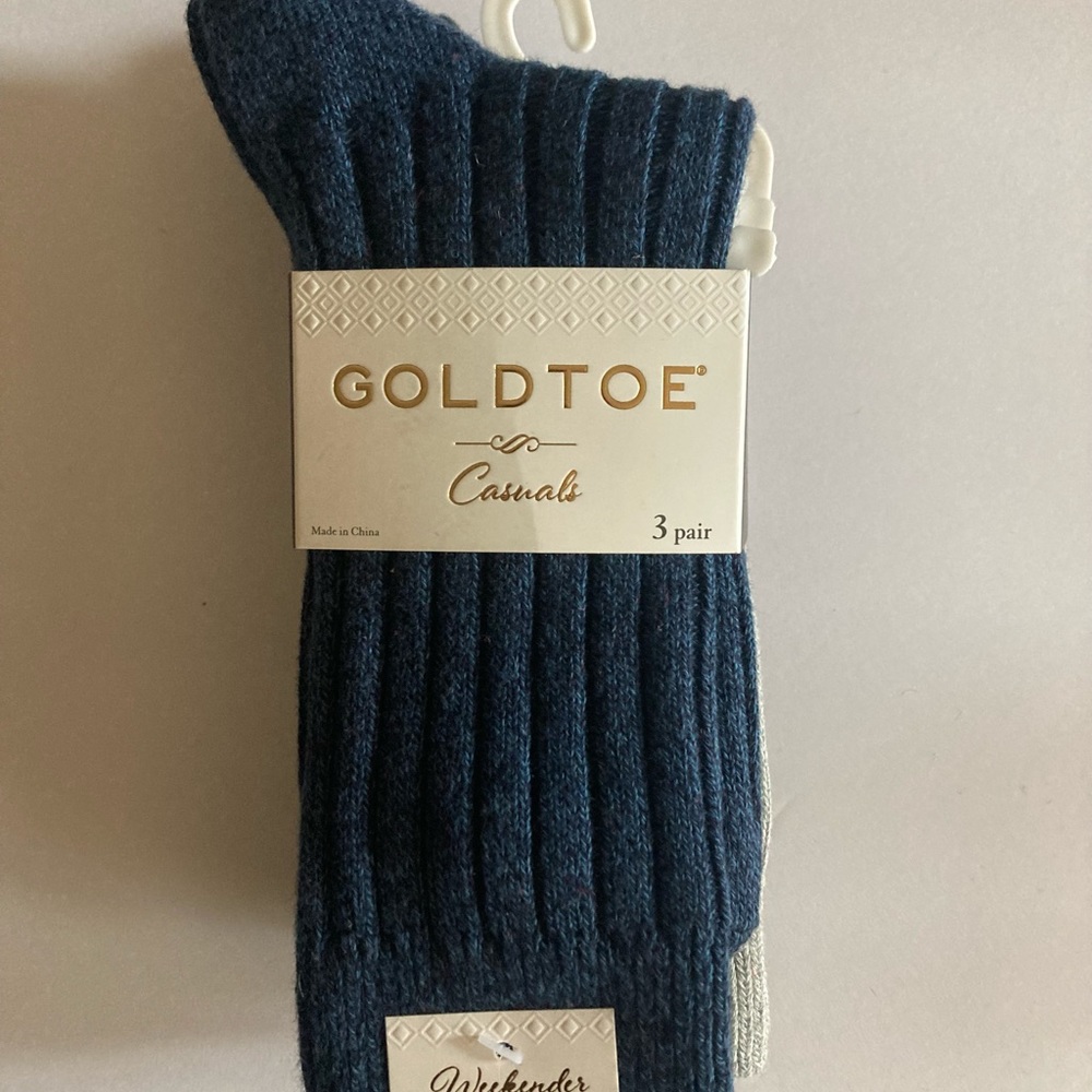 NWT Gold Toe Women’s 3 pair crew socks